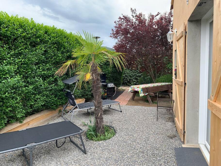 Appartement Avec Jardin Prive Greoux Les Bains Au Bord Du Verdon المظهر الخارجي الصورة